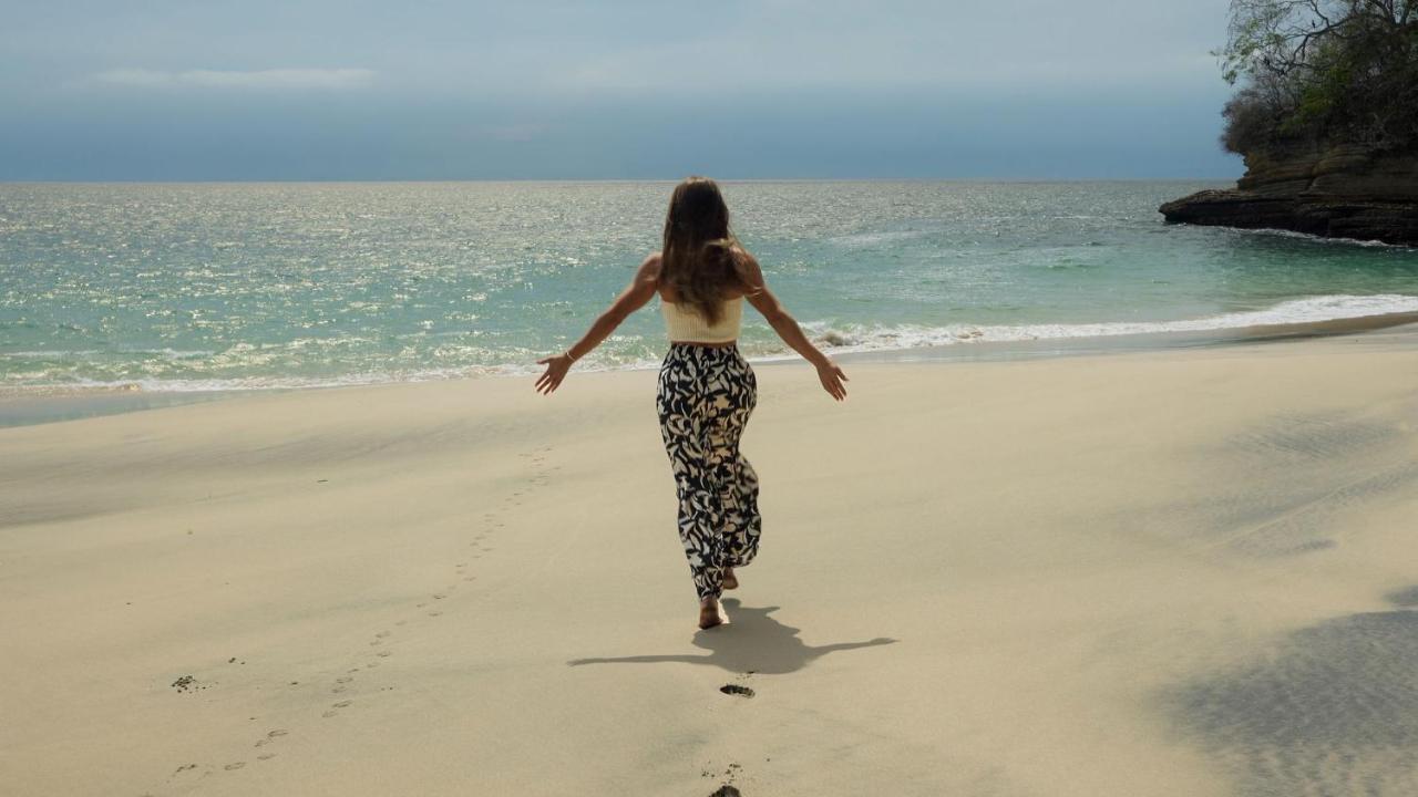 Hotel Hostel-island Paradise, Saboga And Noelia (adults Only) 5*